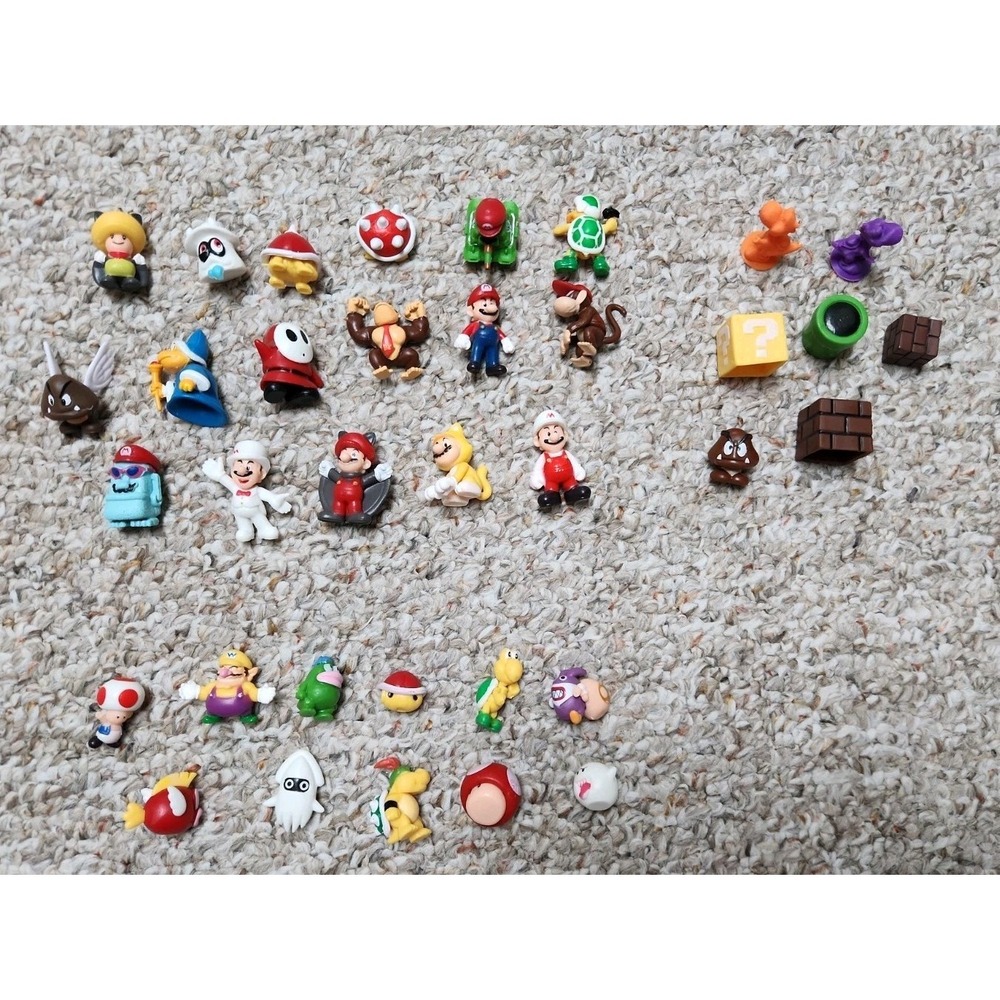 Nintendo Super Mario Mini Figure Set Mario Luigi Yoshi Bowser Lot of 35 1-1.5in